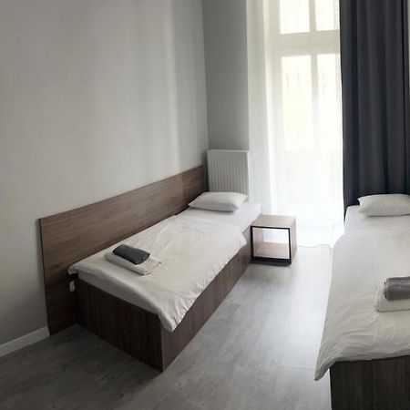 Noclegi Comfort - Self Check-In 24H Swidnica  Ngoại thất bức ảnh