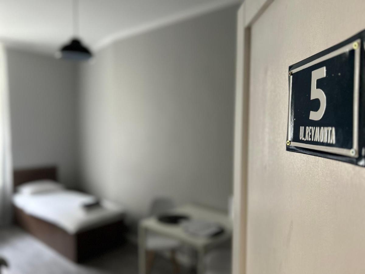 Noclegi Comfort - Self Check-In 24H Swidnica  Ngoại thất bức ảnh
